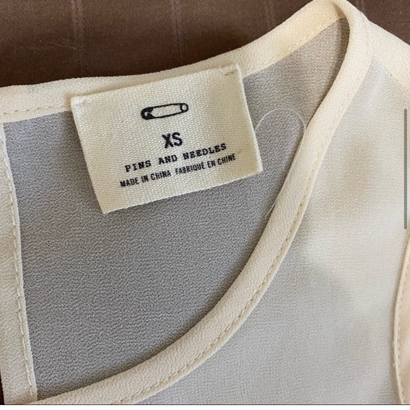 UO Pins And Needles Pleated Peplum Top XS - Picture 6 of 9